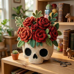 Crochet Skull Flower Vase, Rose Bouquet Amigurumi Decor, Gothic Floral Plush, Halloween Day of the Dead Gift, Handmade Style Decor 6-14 Inch