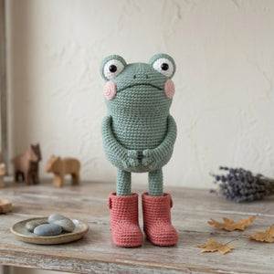 Crochet Frog Doll with Pink Boots Handmade Amigurumi Plush, Cute Nursery Baby Shower Gift, Size 4-12 Inches Soft Toy for Kids Room Decor Toy