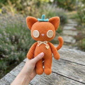 Crochet Orange Cat Doll Handmade Amigurumi Kitty Plush with Pumpkin Stem, Cute Nursery Halloween Fall Decor Gift Sizes 4-12 Inches Soft Toy